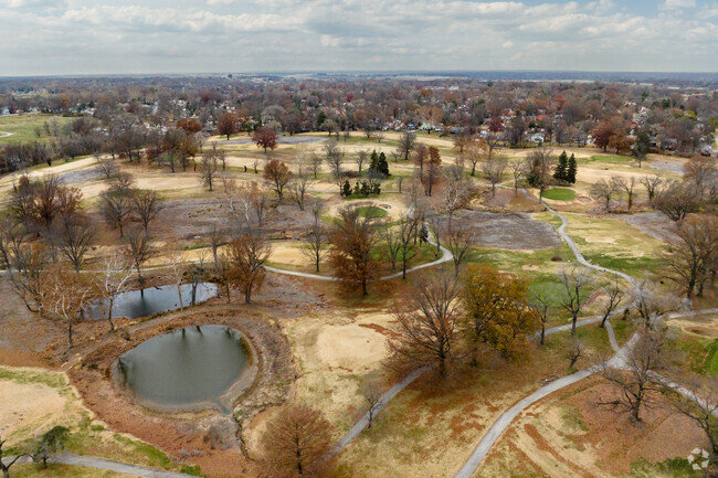 Sycamore Hills residents can enjoy a round of golf at Normandie Golf Club.