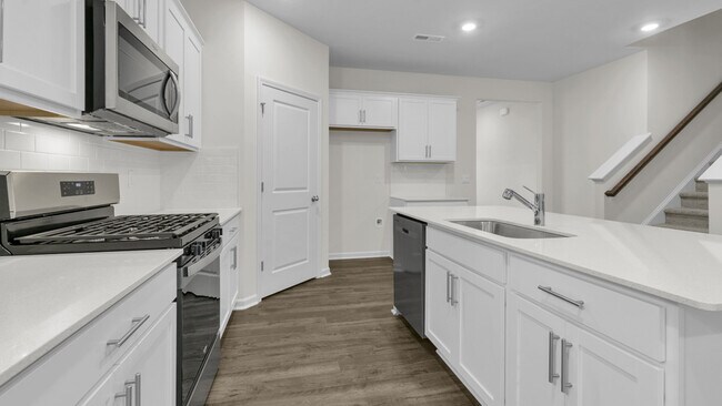 833 Comice Pear Way, Willow Springs, NC 27592 - photo 7