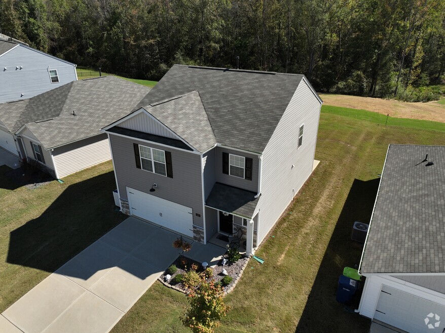 147 Bay Laurel Dr, Sanford, NC 27332 - photo 2