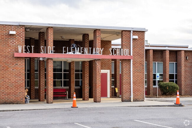 The dedicated teachers of West Side Elementary School earned an A- grade from Niche.