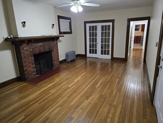 61 Savoy St Unit 2nd Flr, Bridgeport, CT 06606