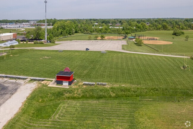 White Oak locals can spend their weekends watching youth athletics at Groesbeck Park.