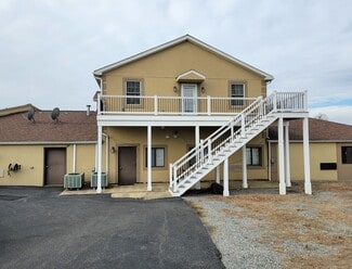 2031 N Reading Rd Unit 201, Denver, PA 17517