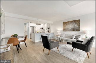 800 4th St SW Unit N421, Washington, DC 20024