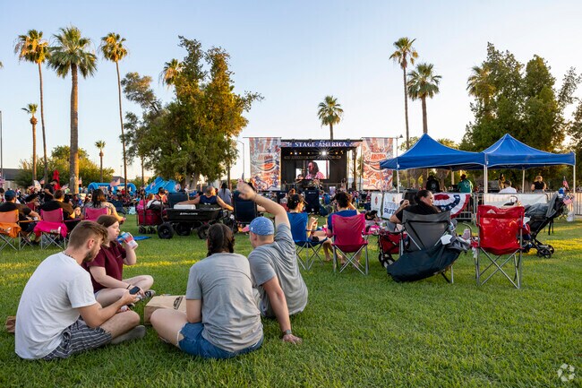 The whole family enjoys Mesa’s Arizona Celebration of Freedom.