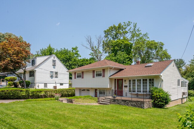 Hillcrest offers a range of housing styles, primarily Cape Cod, ranch, and split-level homes.