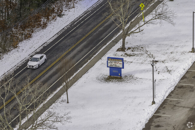 The main entrance sign at Indian Head Elementary School in Hanson, MA.