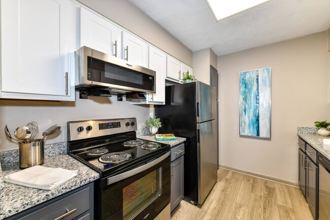 Kitchen + Modern Cabinetry