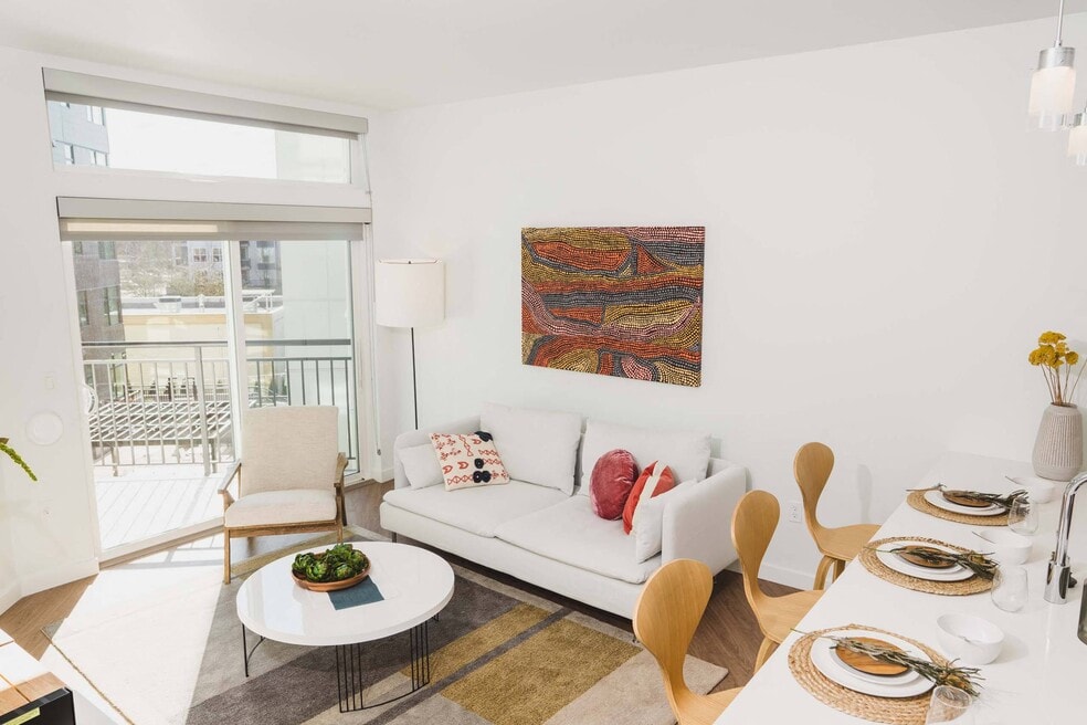 Everlight, Redmond, WA 98052 - photo 1