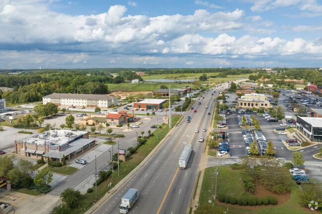 Harmon Estates is located near a variety of retail and restaurants.