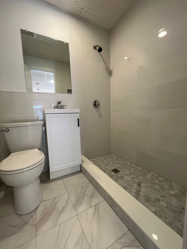 508 Beacon St unit 2, Boston, MA 02215 - photo 6