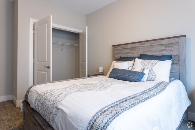 Heritage Square, Sellersburg, IN 47172 - photo 6