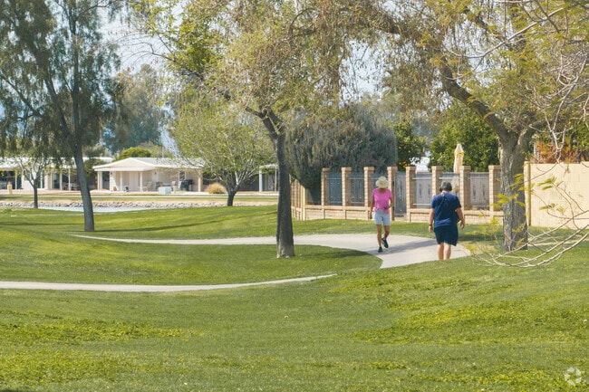 Walking trails and ponds are scattered throughout the Sun Lakes neigborhood.
