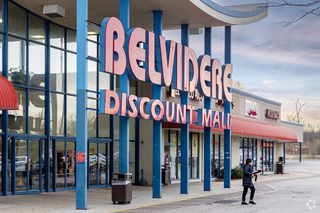 The Belvidere Discount Mall is a busy indoor shopping center in Lyon Acres.