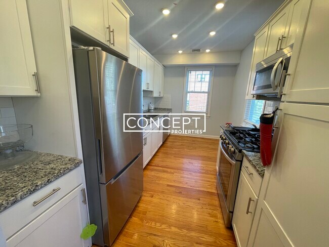 11 Pierce St unit 2, Hyde Park, MA 02136 - photo 5