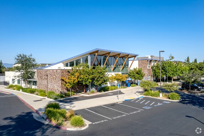 Entrance to Anne Darling Elementary.