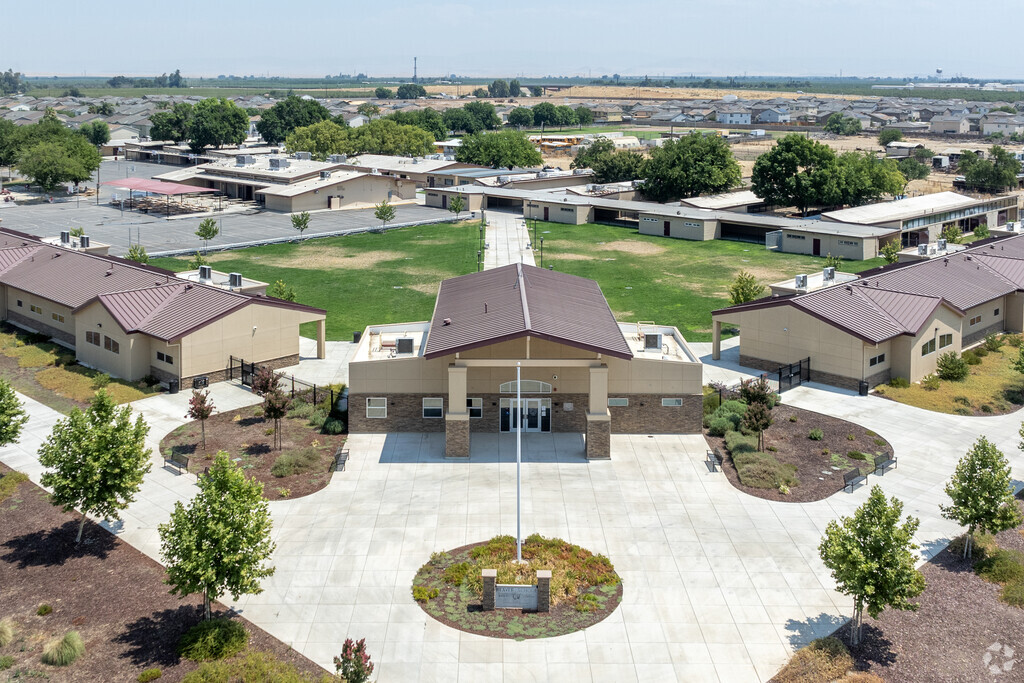 Welcome to Weaver Middle School in Merced.
