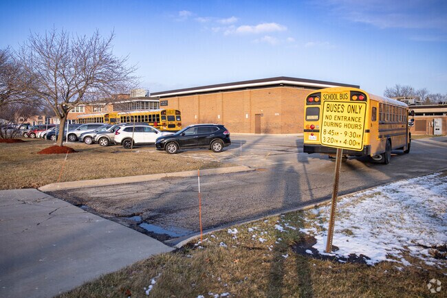 H R McCall Elementary School serves students in grades PK, K-5.