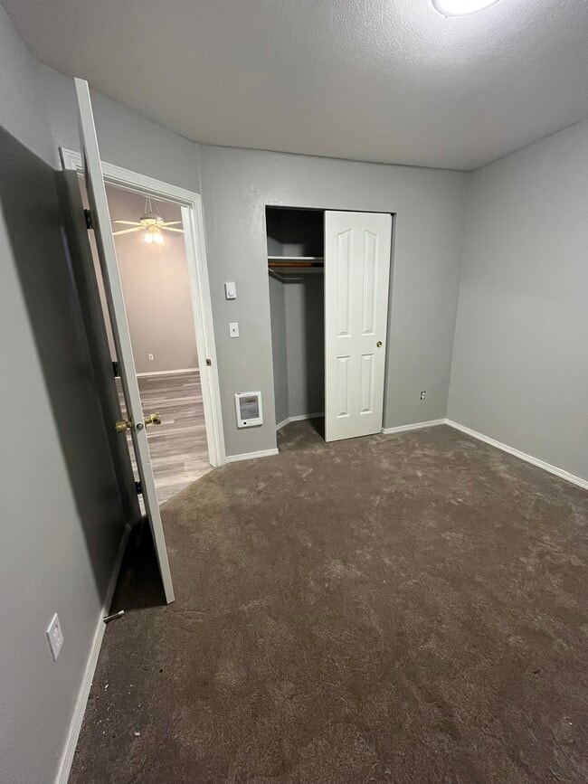 222 Chapman Ln, Springfield, OR 97478 - photo 7