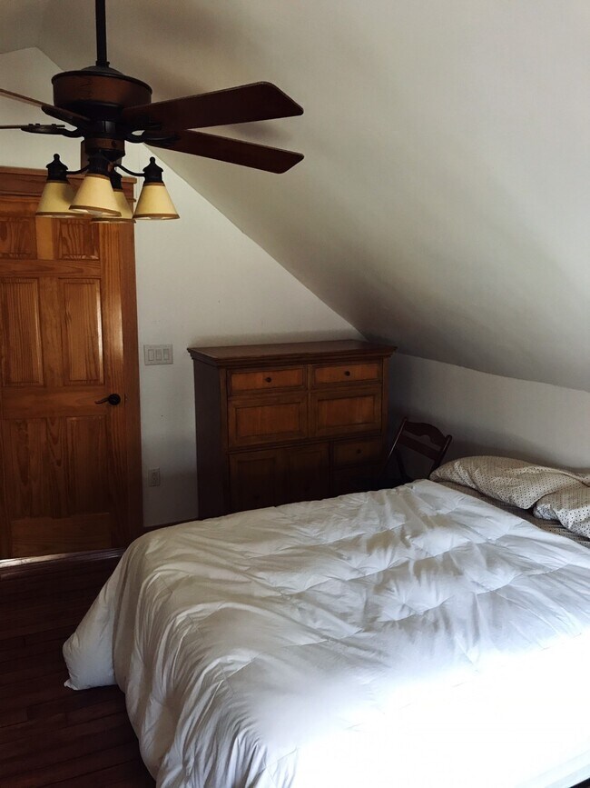 215 Amherst St, Granby, MA 01033 - photo 2