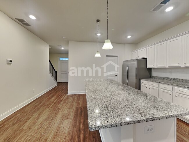 109 Fairway Dr, Cumming, GA 30041 - photo 4