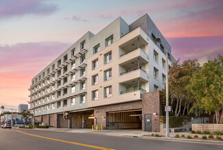 5200 Wilshire Blvd, Los Angeles, CA 90036