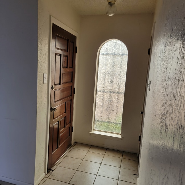 3326 Scenic Ln unit A, San Antonio, TX 78230 - photo 3