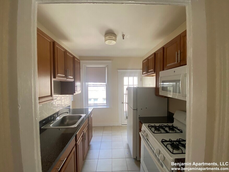 122 Washington St unit 44, Boston, MA 02135 - photo 1