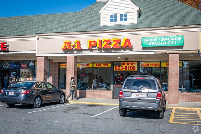 In the Oakland neighborhood, A1 Pizzeria is the place to be for a tasty treat.