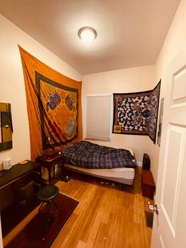 47 Orleans St unit 1, Boston, MA 02128 - photo 4