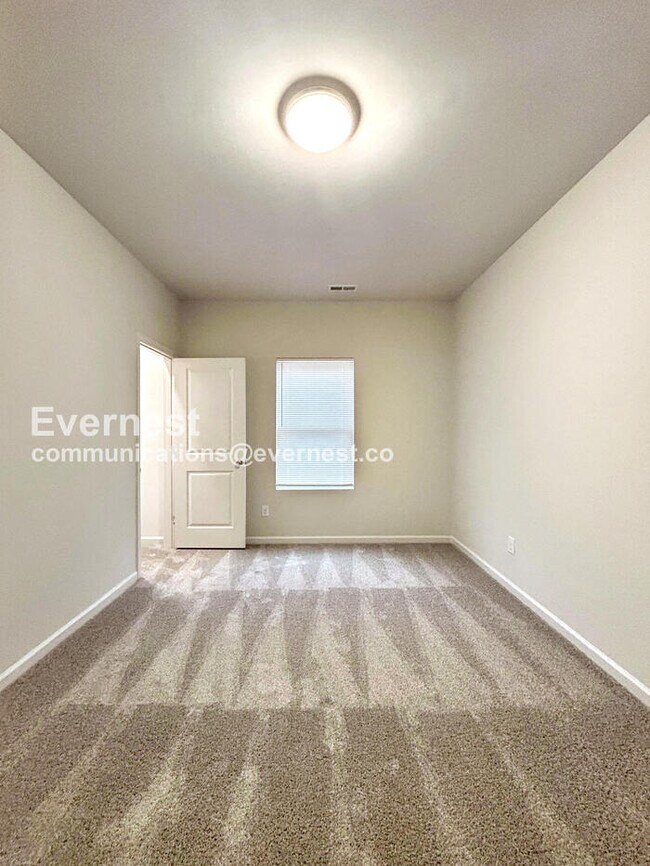 314 N Correll St, Landis, NC 28088 - photo 6