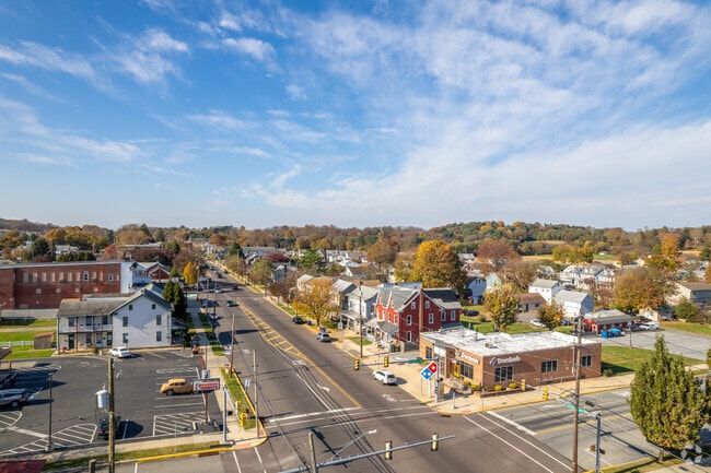 Nearby Robesonia offers all the amenities needed for residents of North Heidelberg.