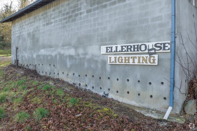 Keller House Lighting is a historic part of Canemah.