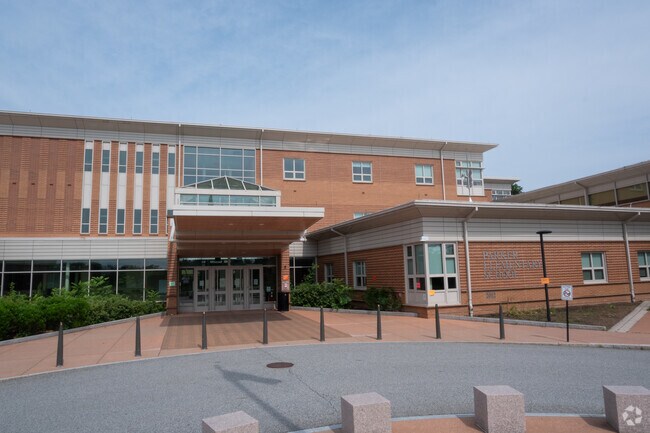 Parker Elementary School provides education in the neighborhood of Billerica