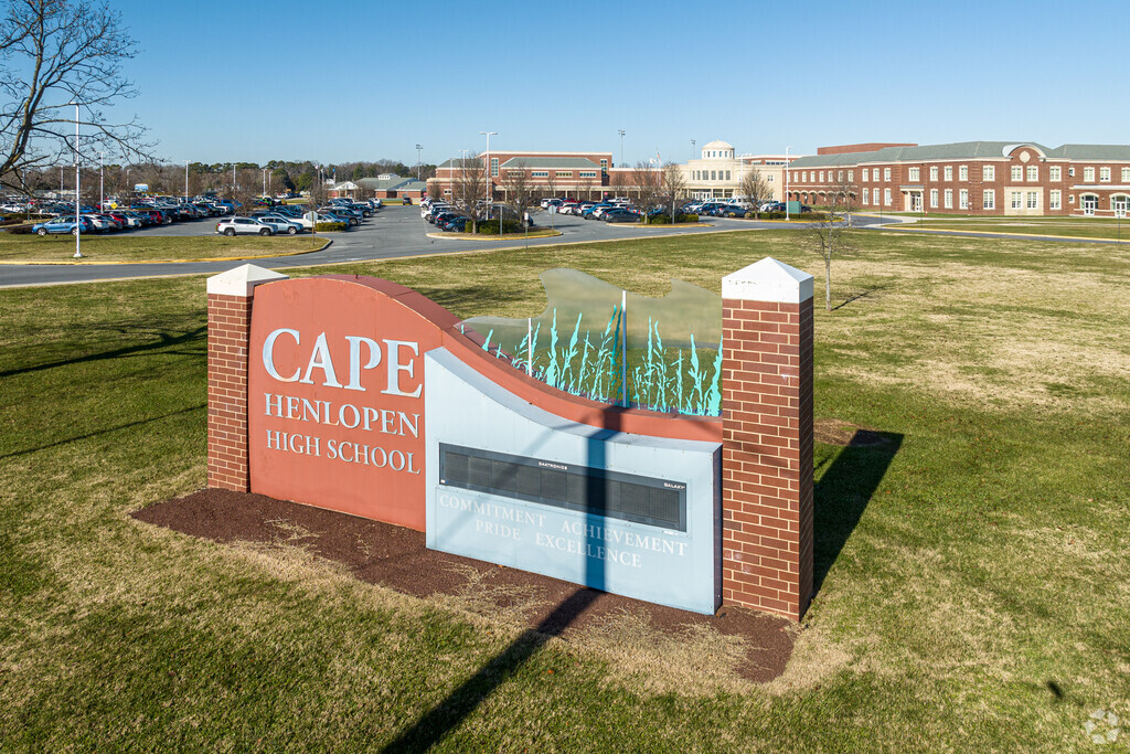 Cape Henlopen High School has 1,713 students in grades 9-12.