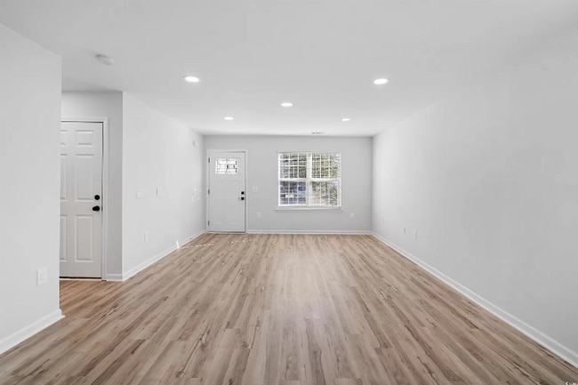 7031 Birnamwood Ct, Myrtle Beach, SC 29579 - photo 4