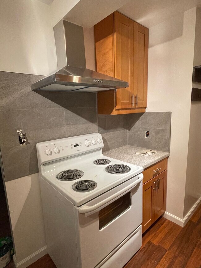 2009 McGee Ave unit 2, Berkeley, CA 94703 - photo 3