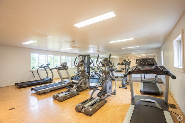 University Heights, Charlottesville, VA 22903 - photo 7