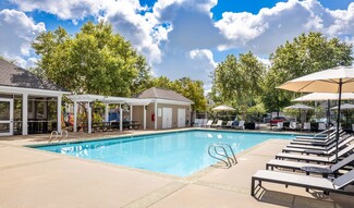 140 N Davis Rd, Lagrange, GA 30241