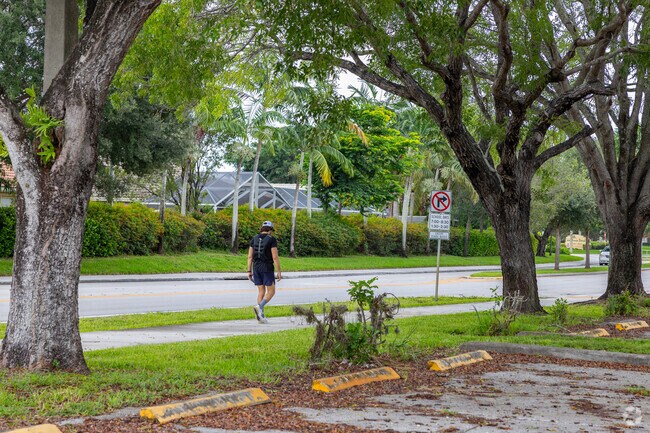 About Palm Beach Farms | Schools, Demographics, Things to Do - Homes.com