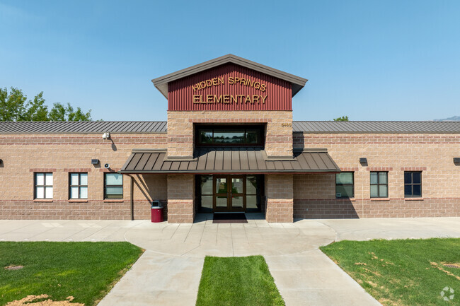 Front entrance at Hidden Springs Elementary School.