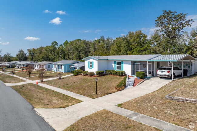 Many cozy ranch style homes were built as vacation homes for Citrus Springs residents.