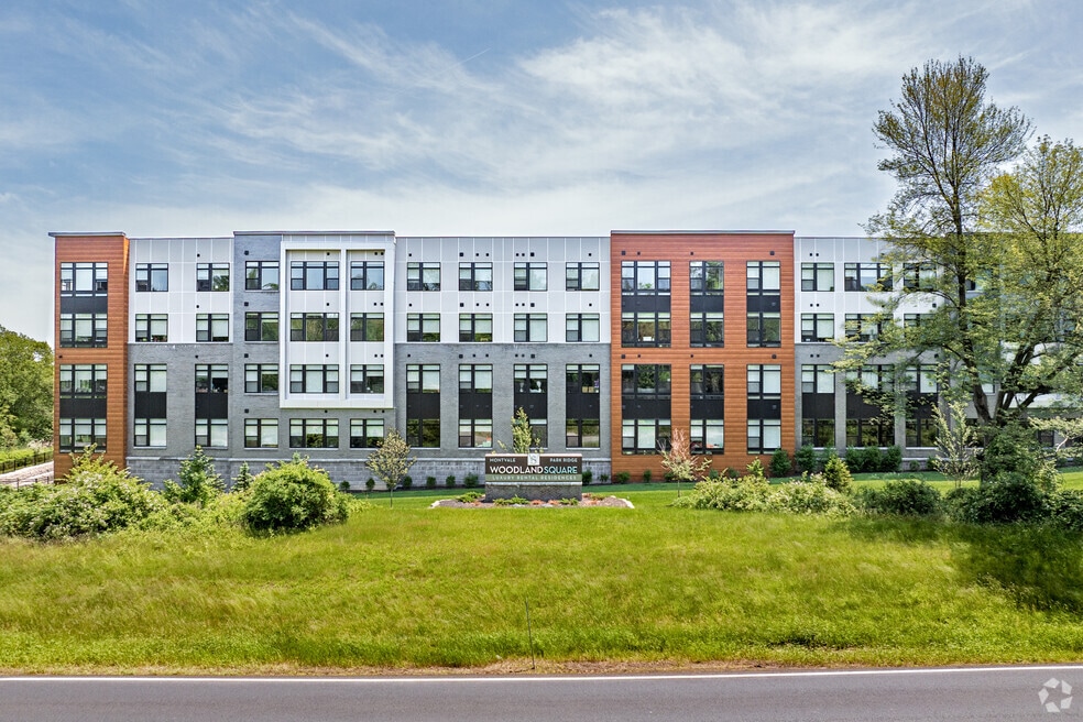 Woodland Square at Montvale