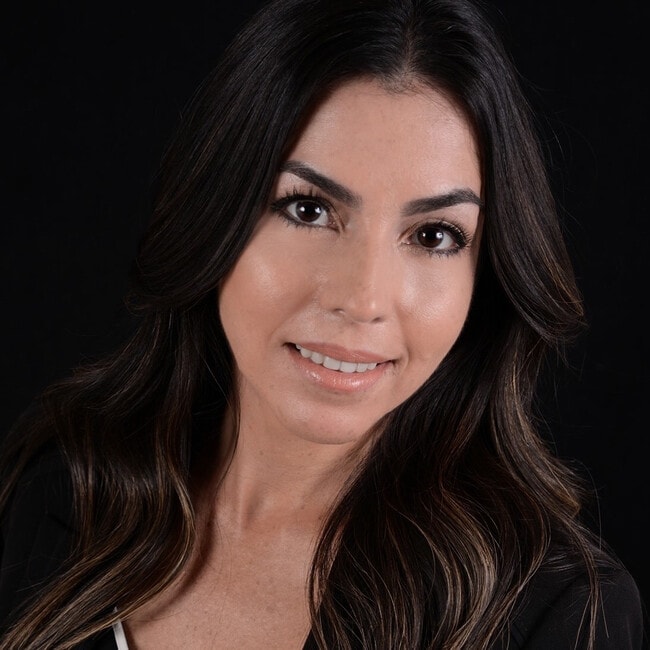 Agent Photo