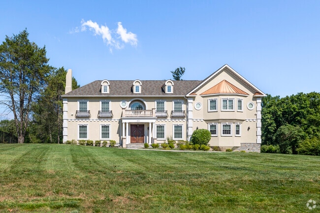 Home seekers will fall in love with the architectural styles found in Greenway Heights.