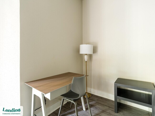 18101 Point Lookout Dr unit 139.1407095, Nassau Bay, TX 77058 - photo 4