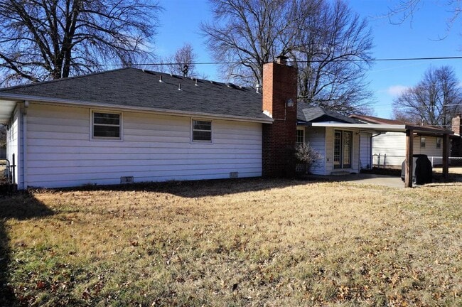 2536 S Mccann Ave, Springfield, MO 65804 - photo 3