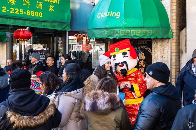 Lunar New Year Parade is a great time for residents of Chinatown and Chicago in general.