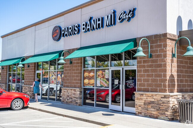 Sunnyslope residents frequent Paris Banh Mi for lunch.