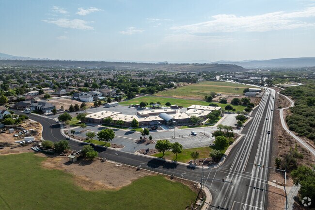 Heritage Elementary School is part of the Washington County School District.